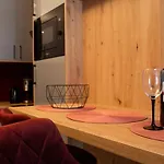 Elegance Red W Let's Sea Basen&spa * Gąski