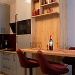 Apartamento Elegance Red W Let's Sea Basen&spa Gąski