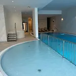 Apartamento Elegance Red W Let's Sea Basen&spa Gąski
