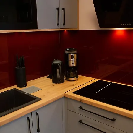 Apartament Elegance Red W Let's Sea Basen&spa *