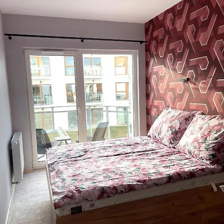 Elegance Red W Let's Sea Basen&spa Gąski