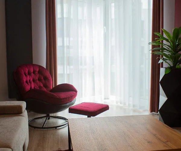 Elegance Red W Let's Sea Basen&spa Gąski