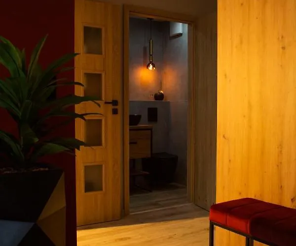 Elegance Red W Let's Sea Basen&spa Apartamento *