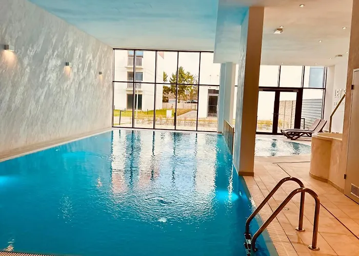 Elegance Red W Let's Sea Basen&spa * Gąski